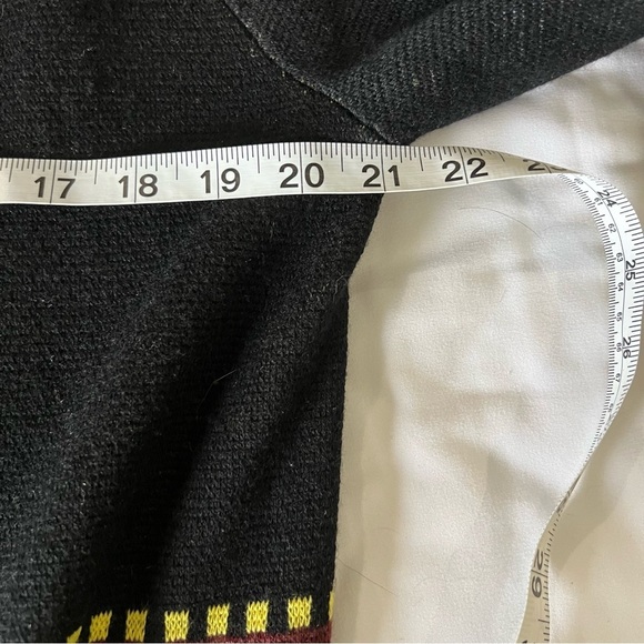 Maxsport Long Multicolored Bohemian Art to Wear Lagenlook cardigan with pockets - Picture 8 of 9